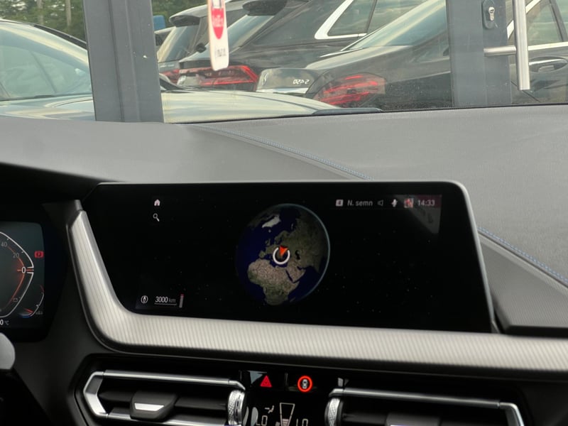 Car Thumb