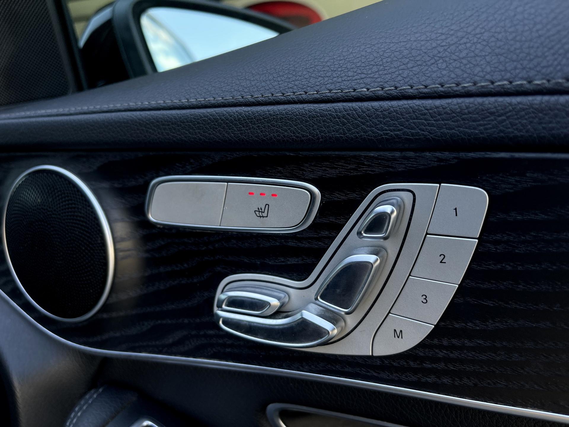Mercedes-Benz-GLC-COUPE