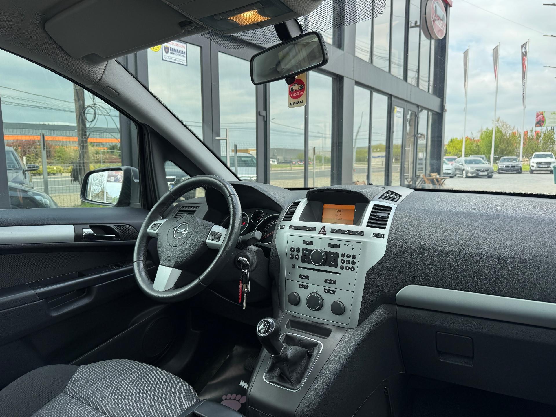 Opel-Zafira