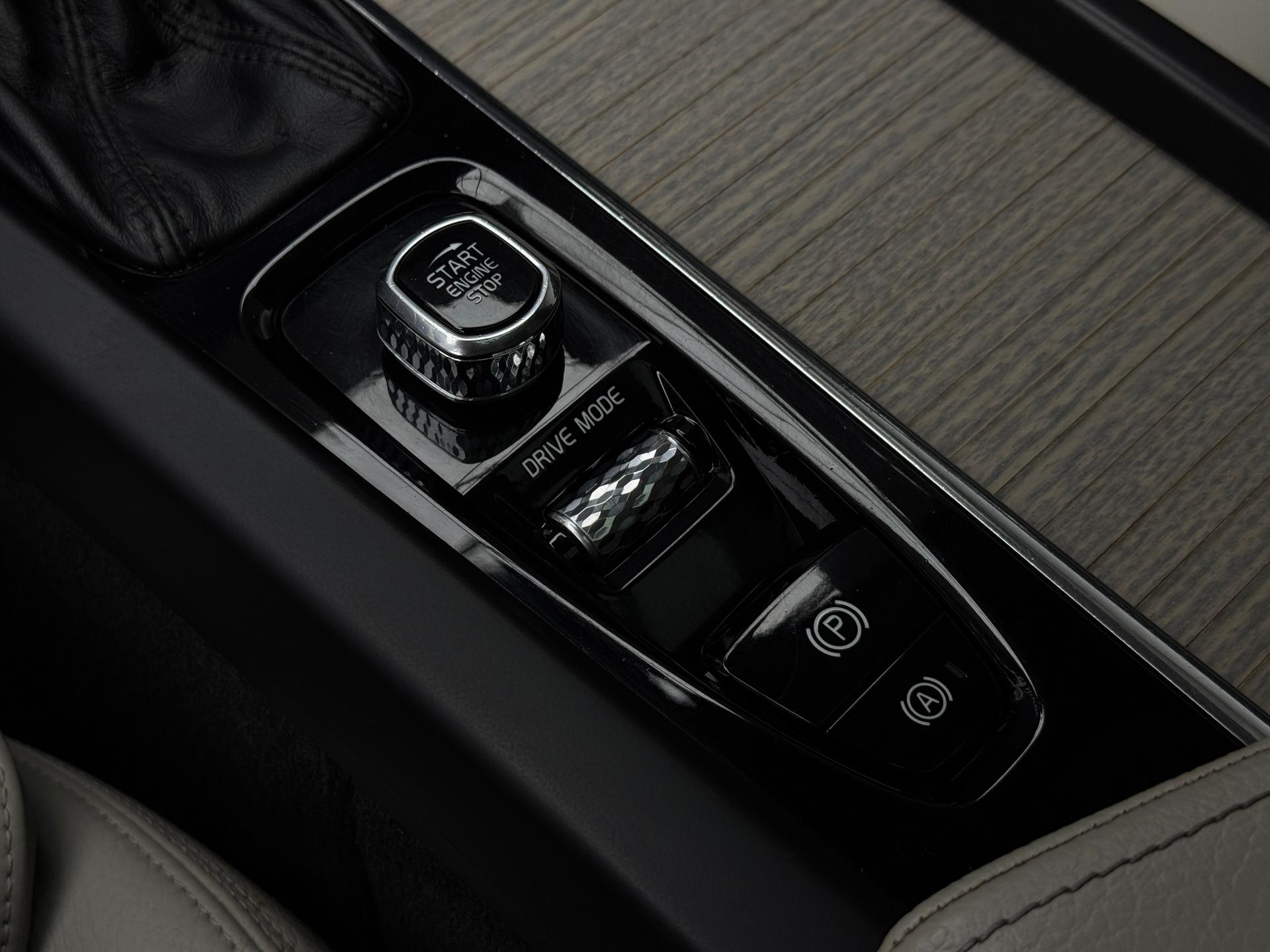 Volvo-XC 60