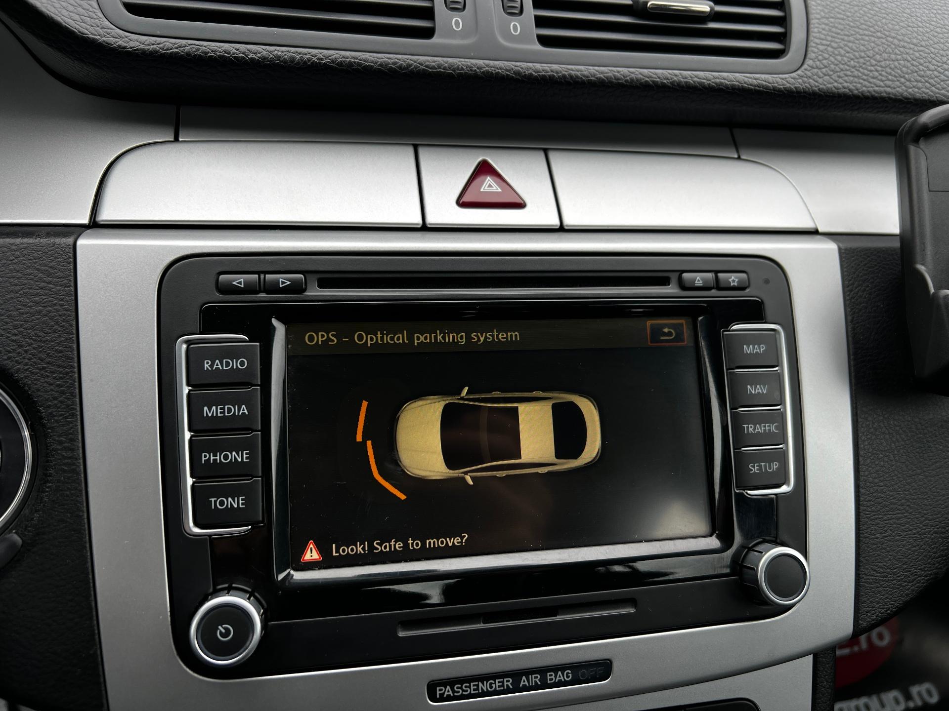 Volkswagen-Passat CC