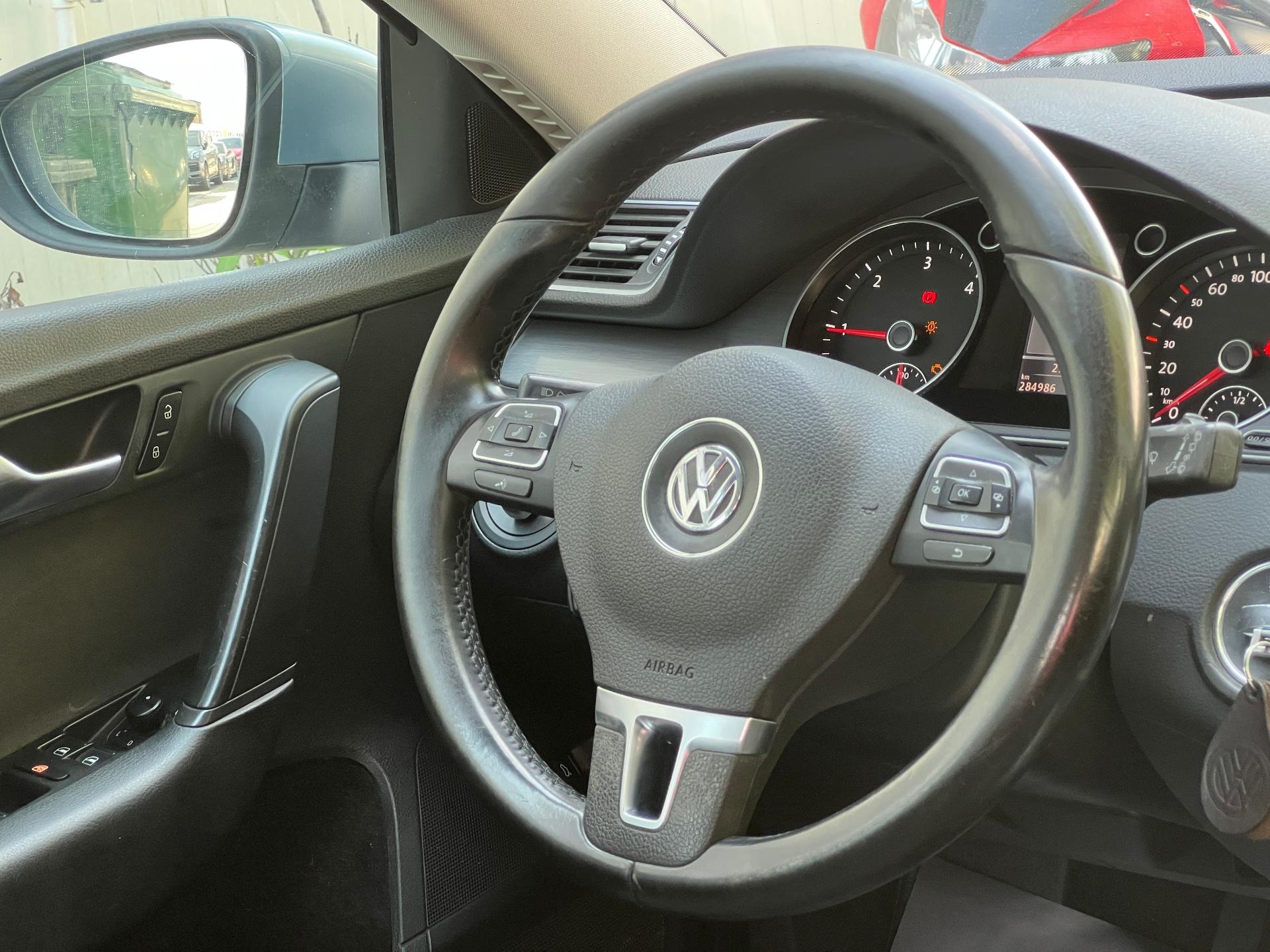 Volkswagen-Passat