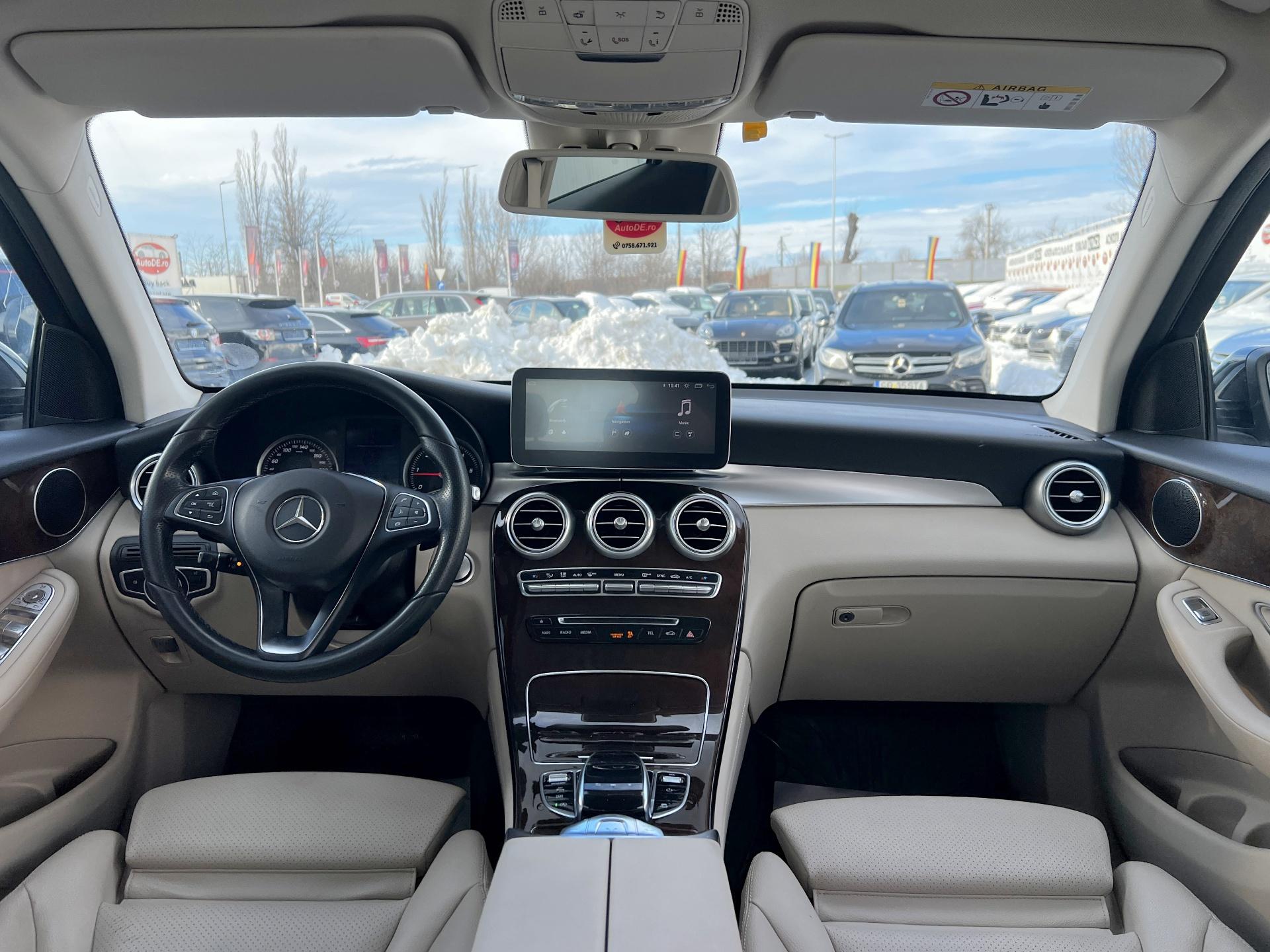 Mercedes-Benz-GLC