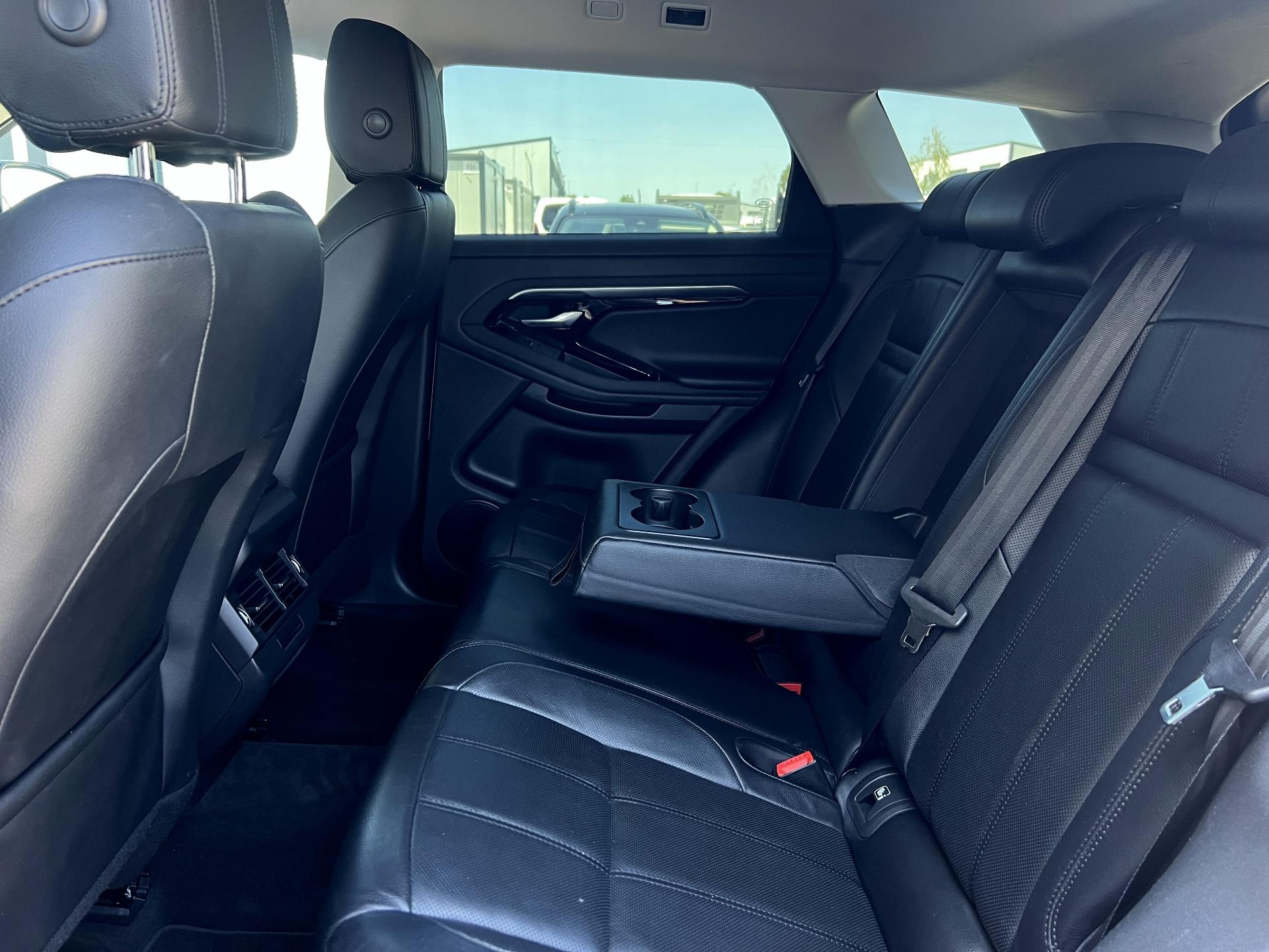 Land Rover-Range Rover Evoque