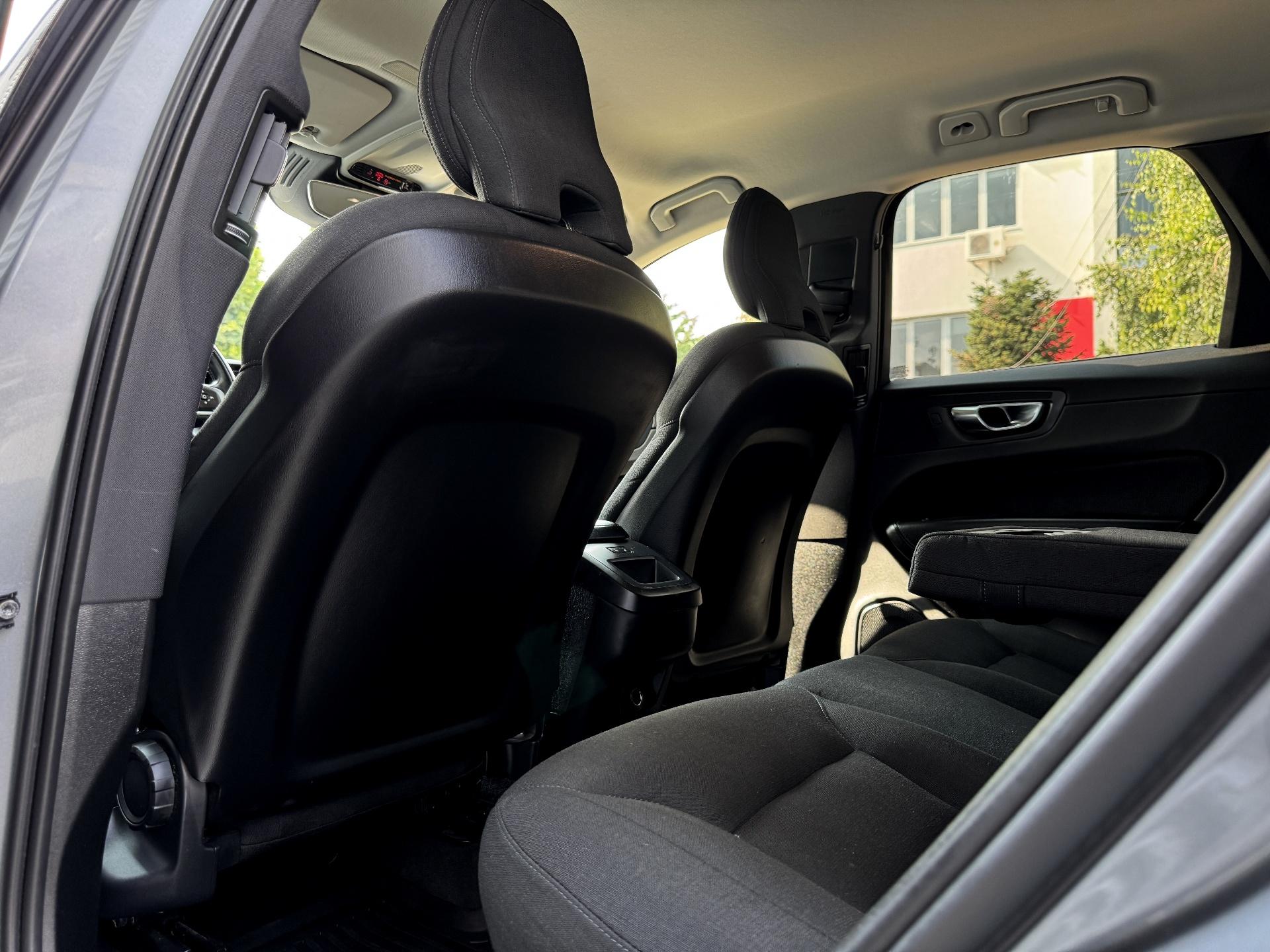 Volvo-XC 60