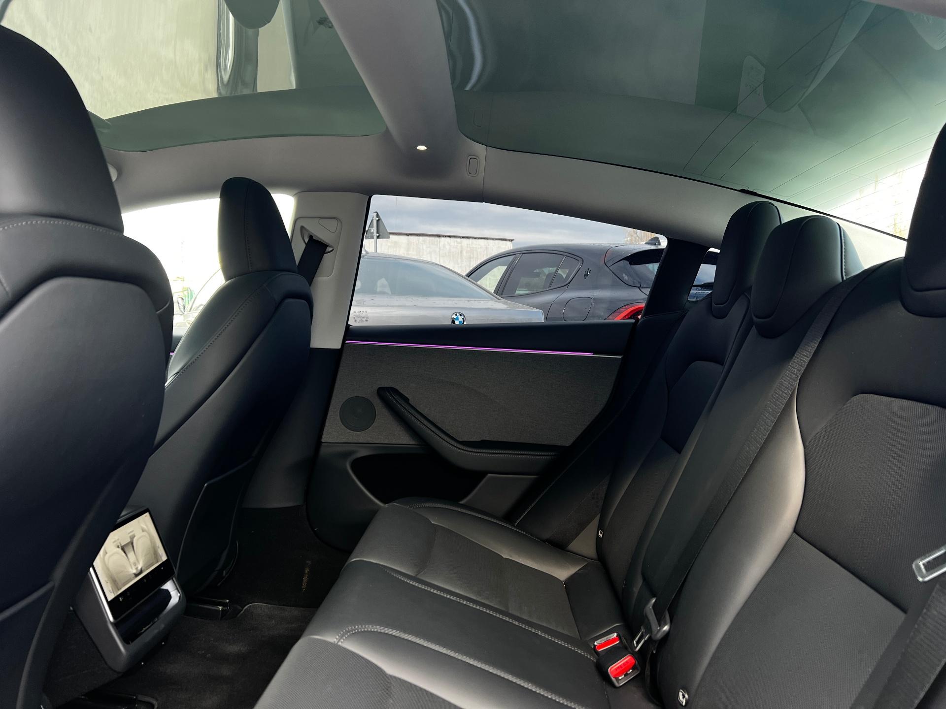 Tesla-Model 3