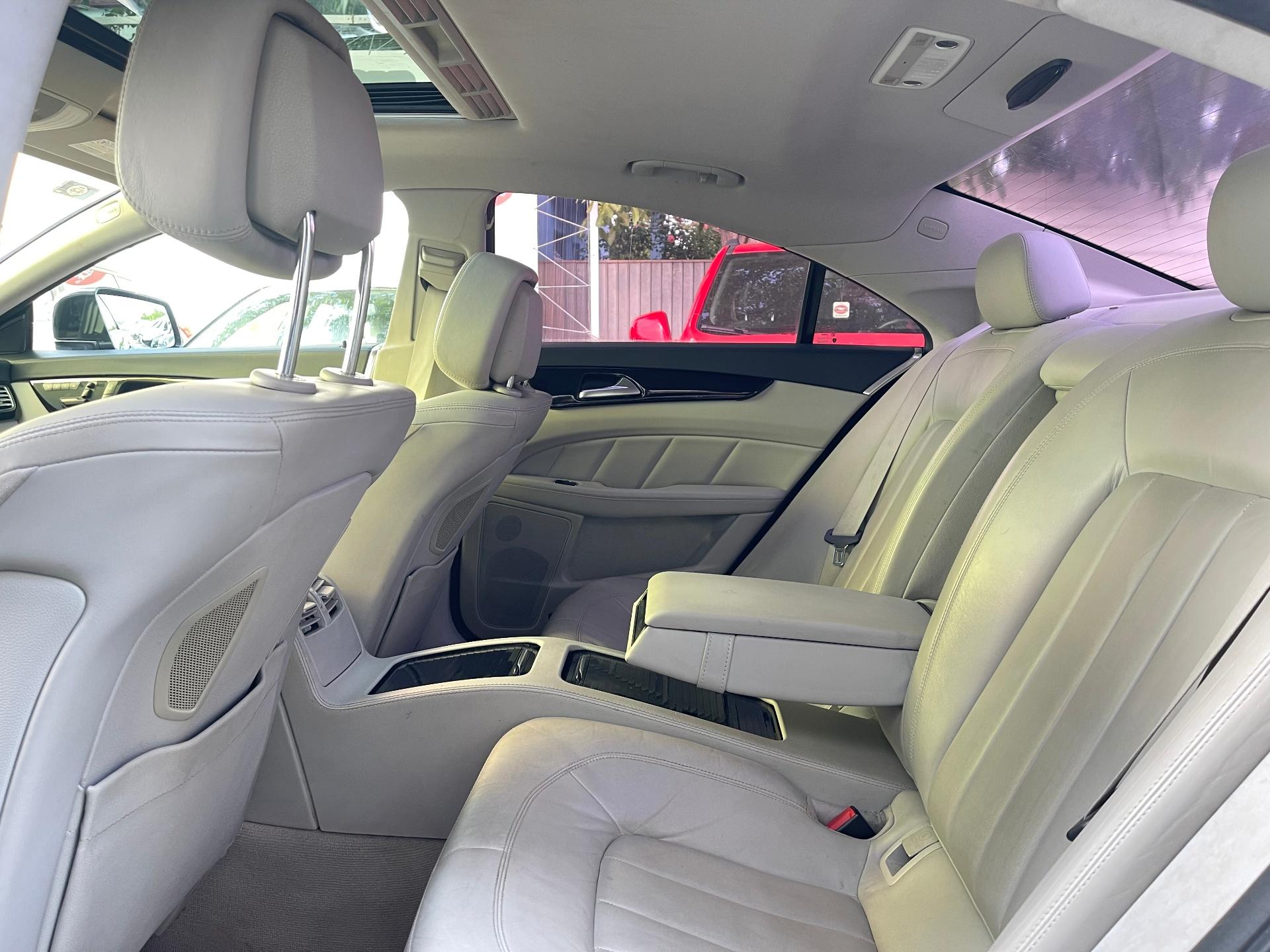 Mercedes-Benz-CLS
