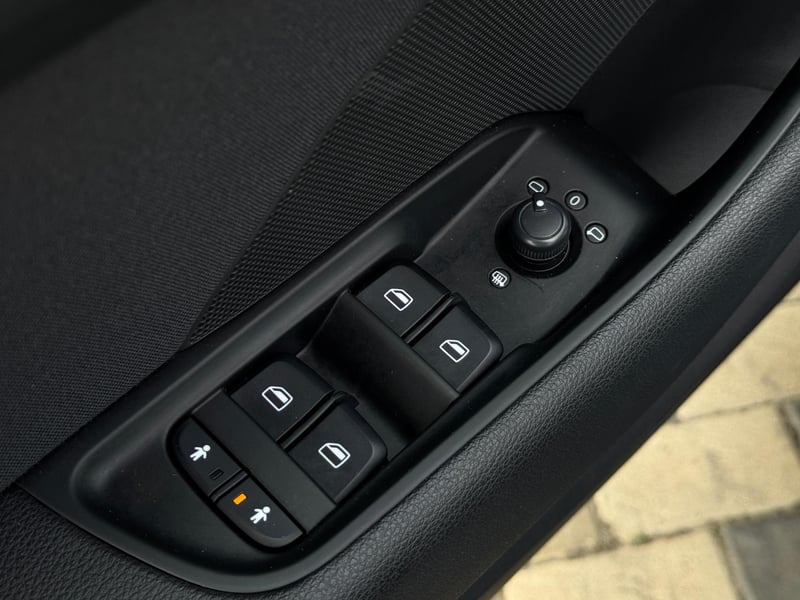 Car Thumb
