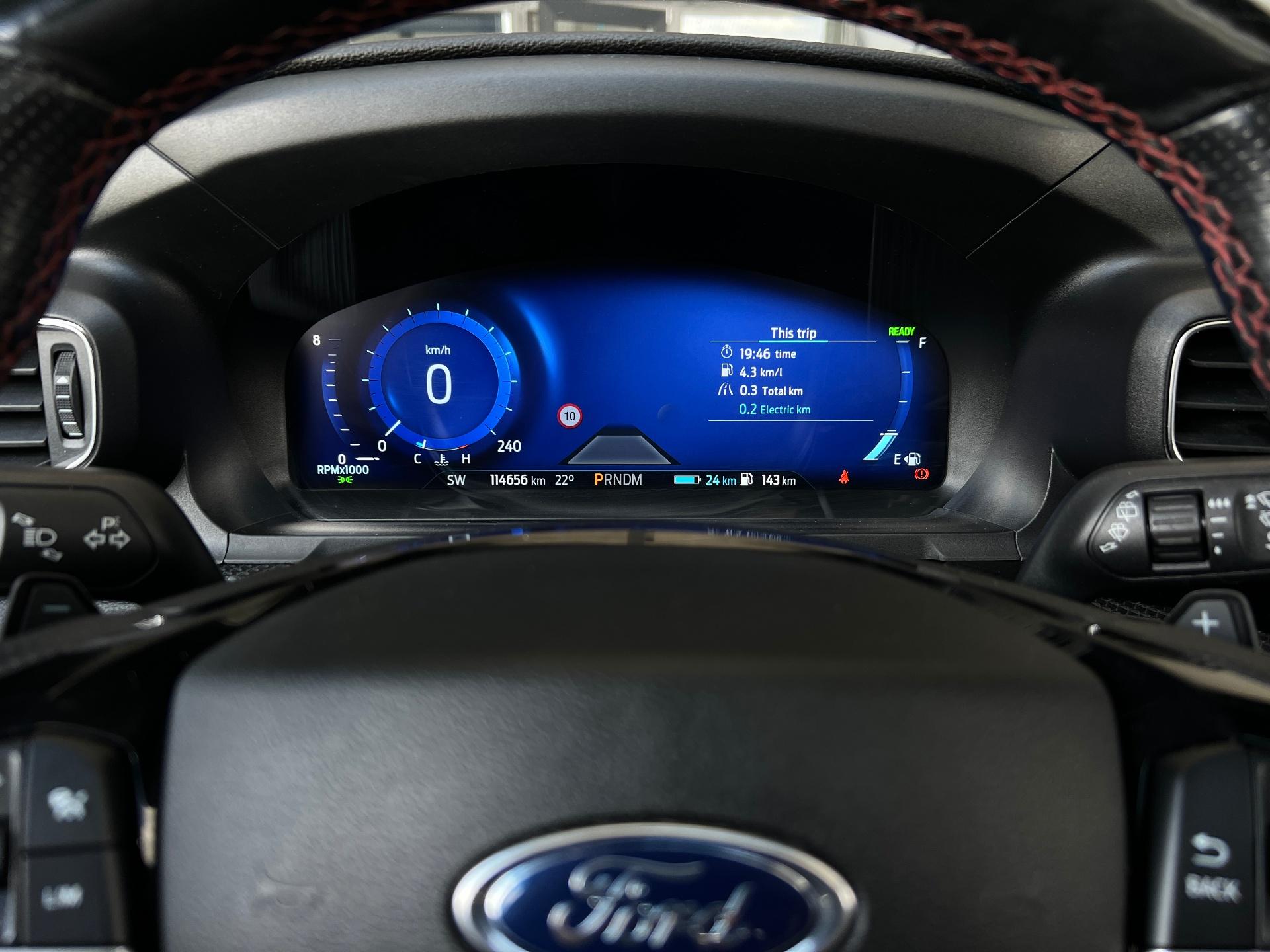 Ford-Explorer