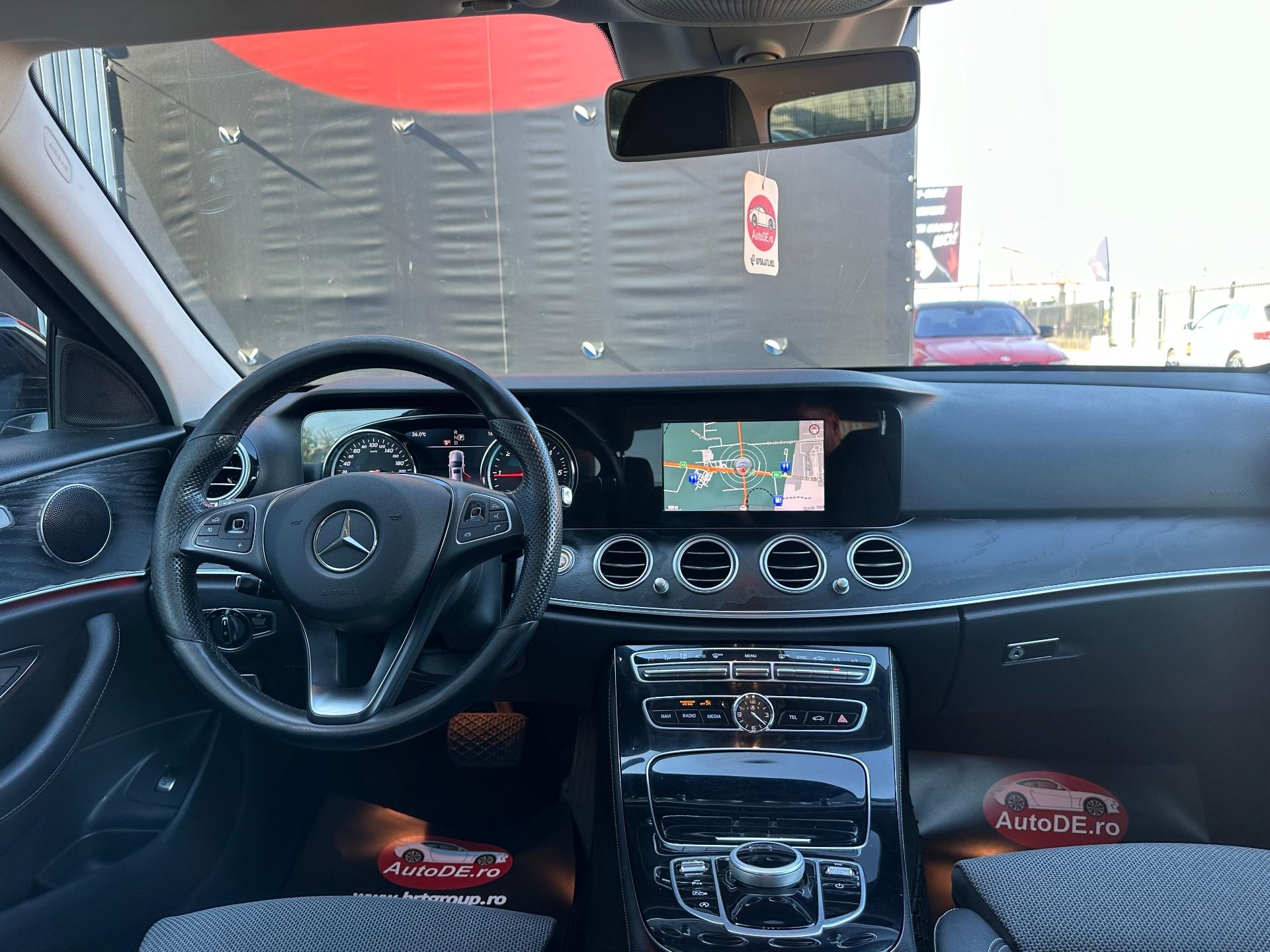 Mercedes-Benz-E