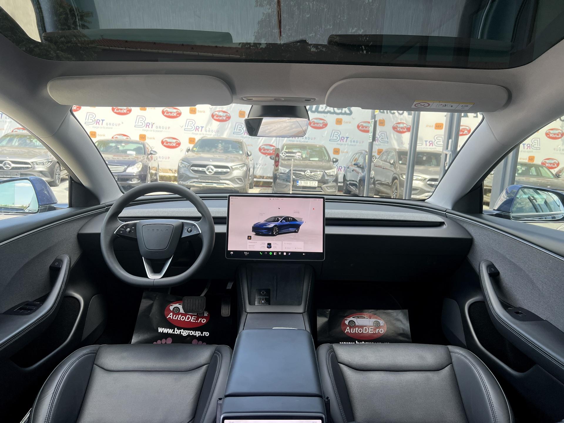 Tesla-Model 3