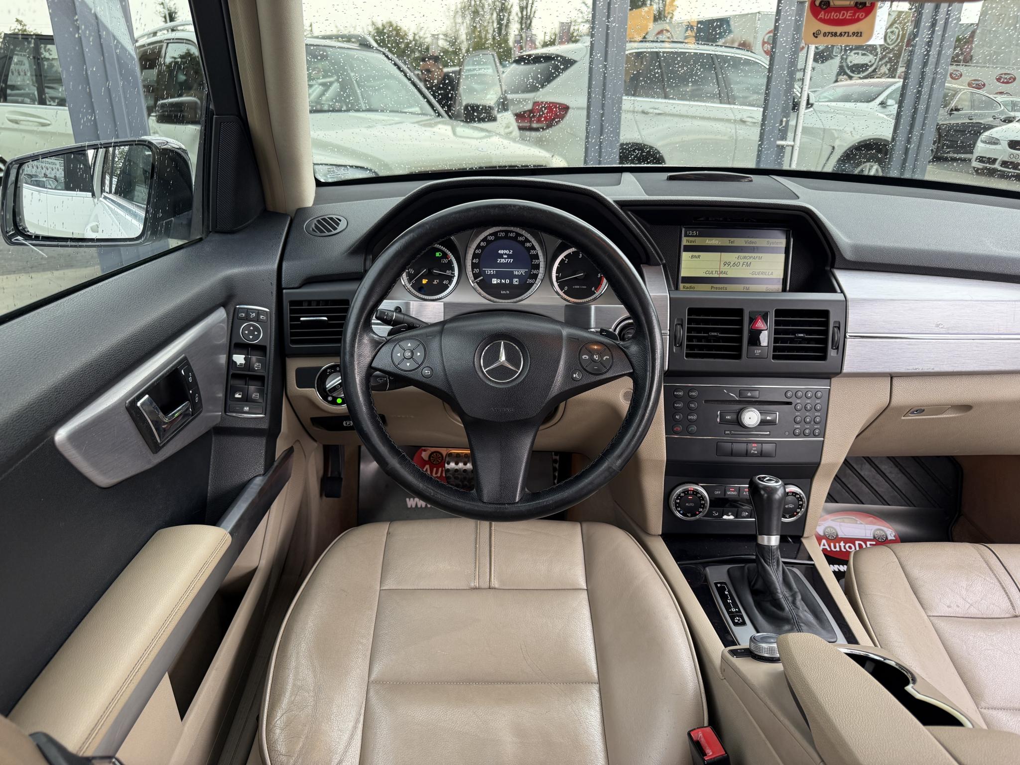 Mercedes-Benz-GLK
