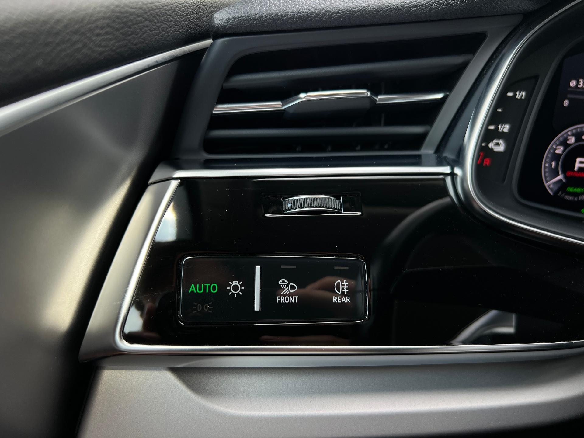 Audi-Q7