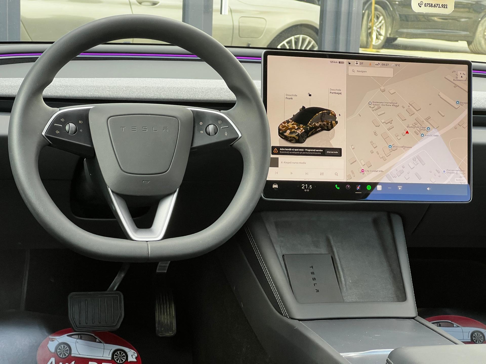 Tesla-Model 3
