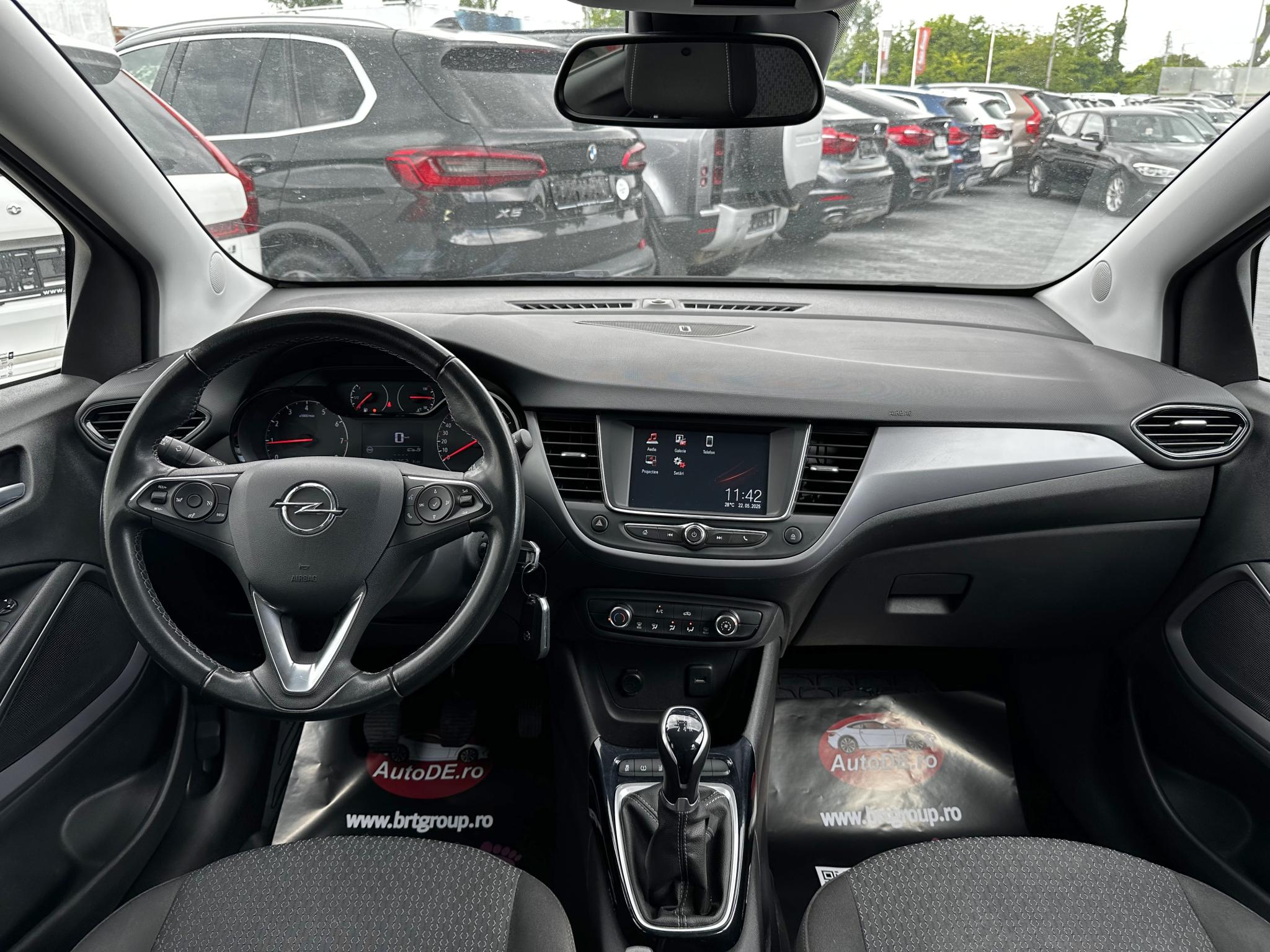 Opel-Crossland X