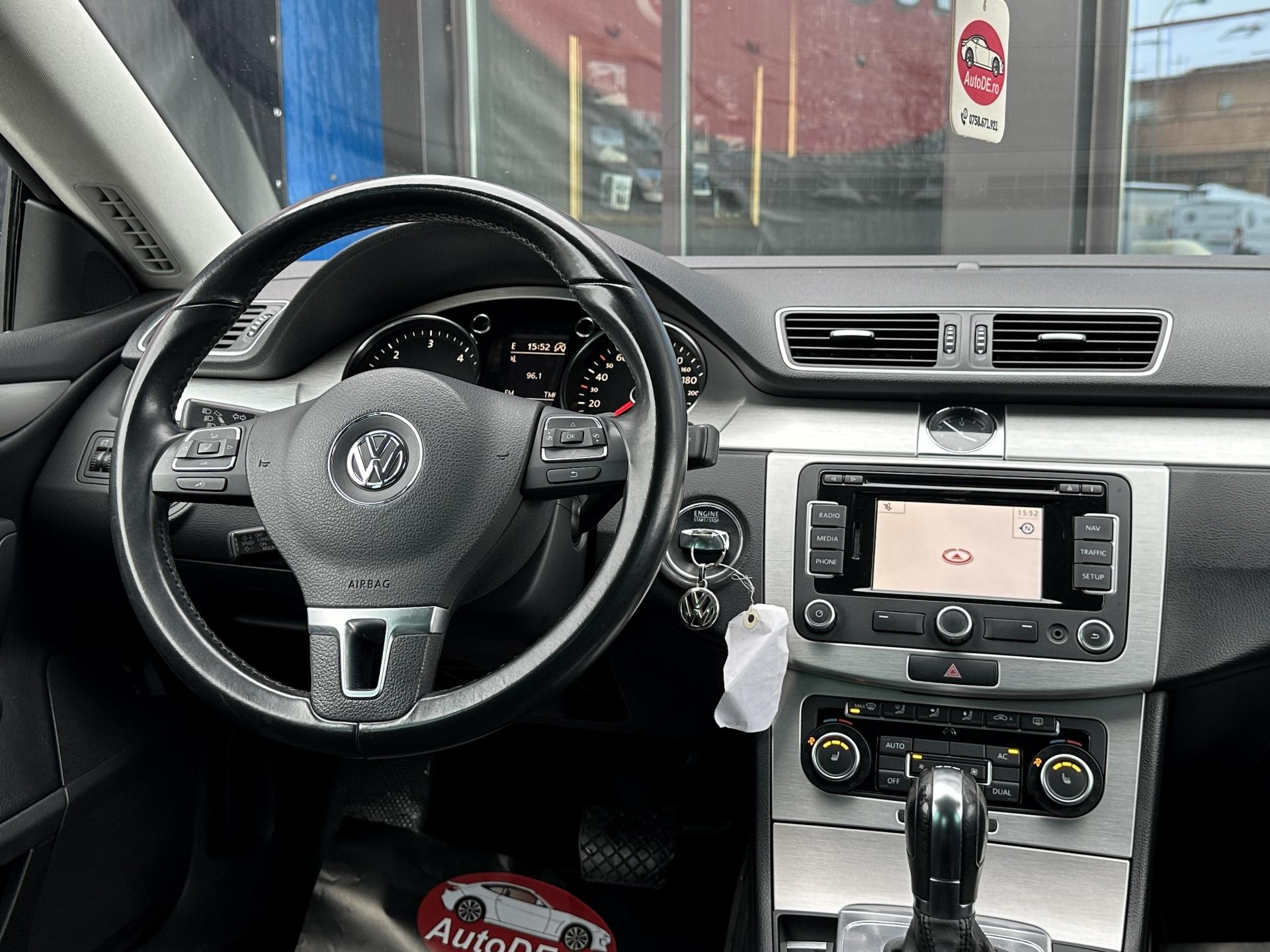 Volkswagen-Passat CC