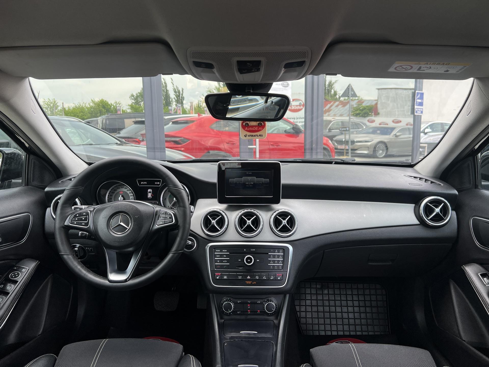 Mercedes-Benz-GLA