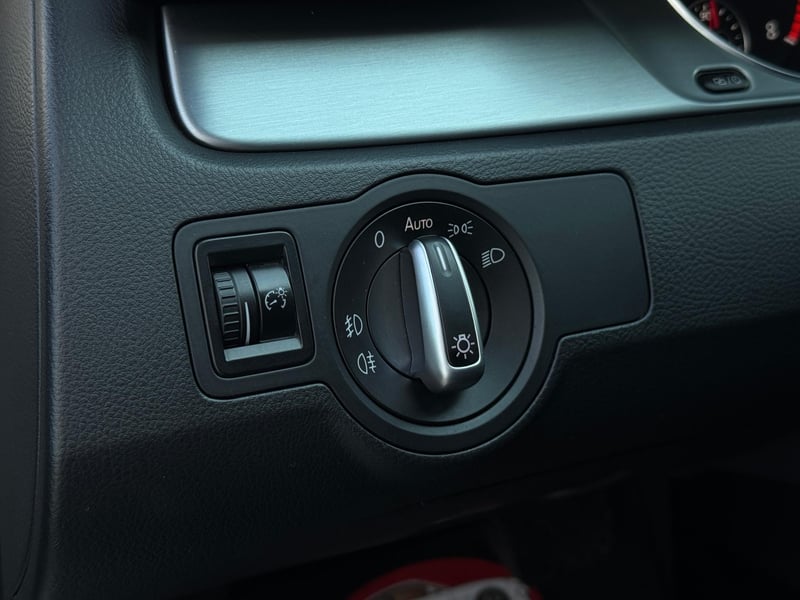 Car Thumb