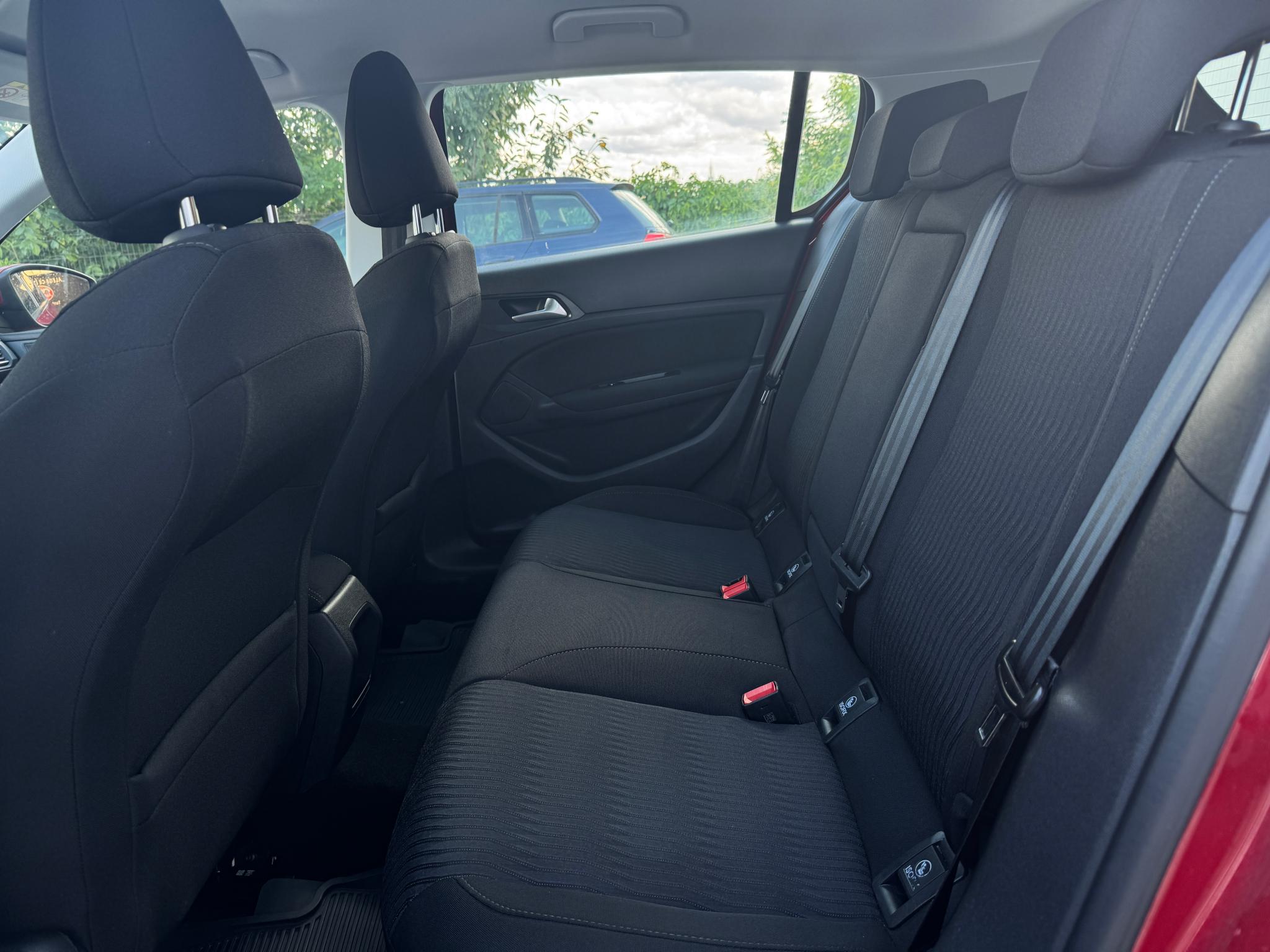 Peugeot-308
