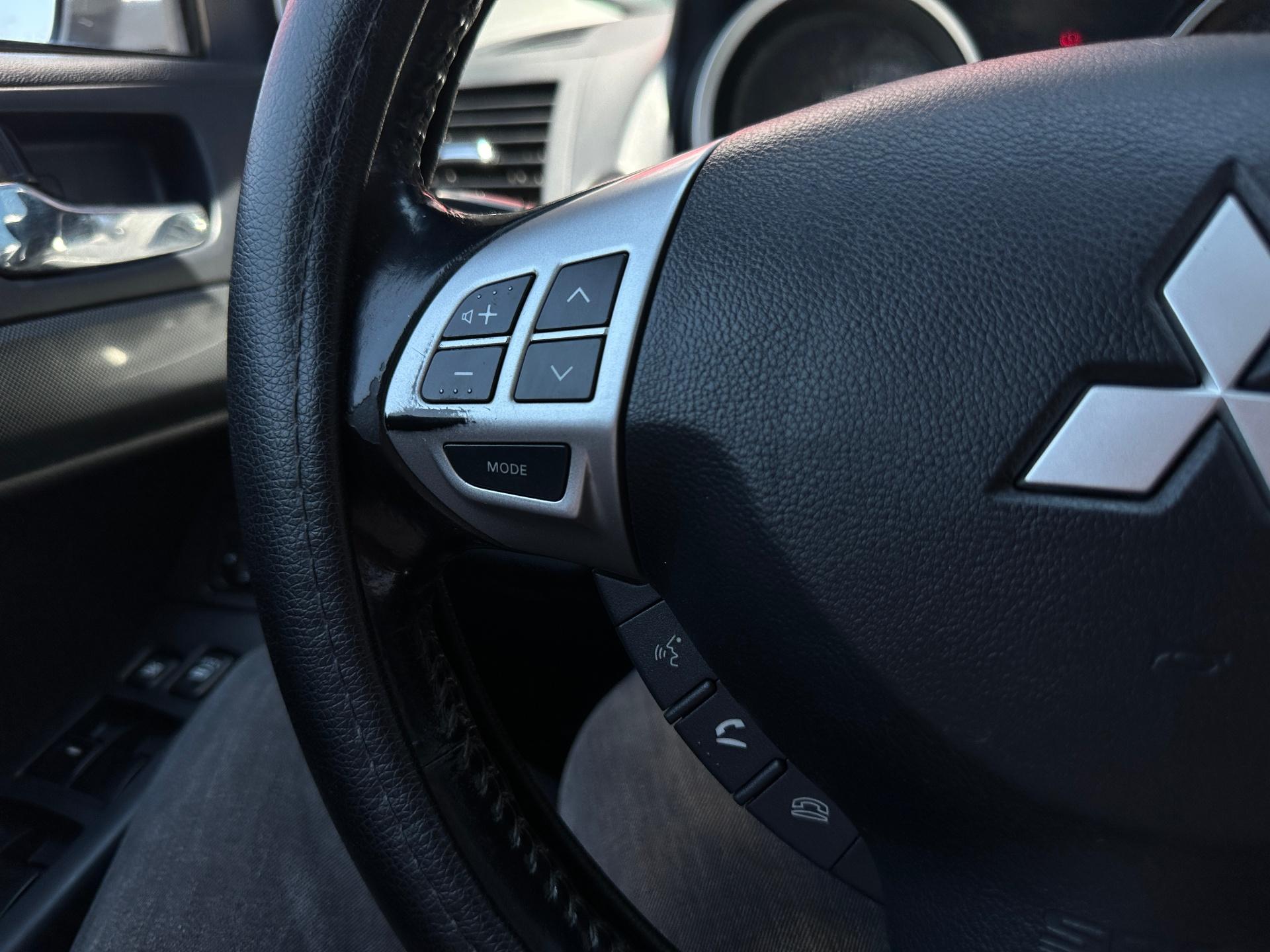 Mitsubishi-Lancer