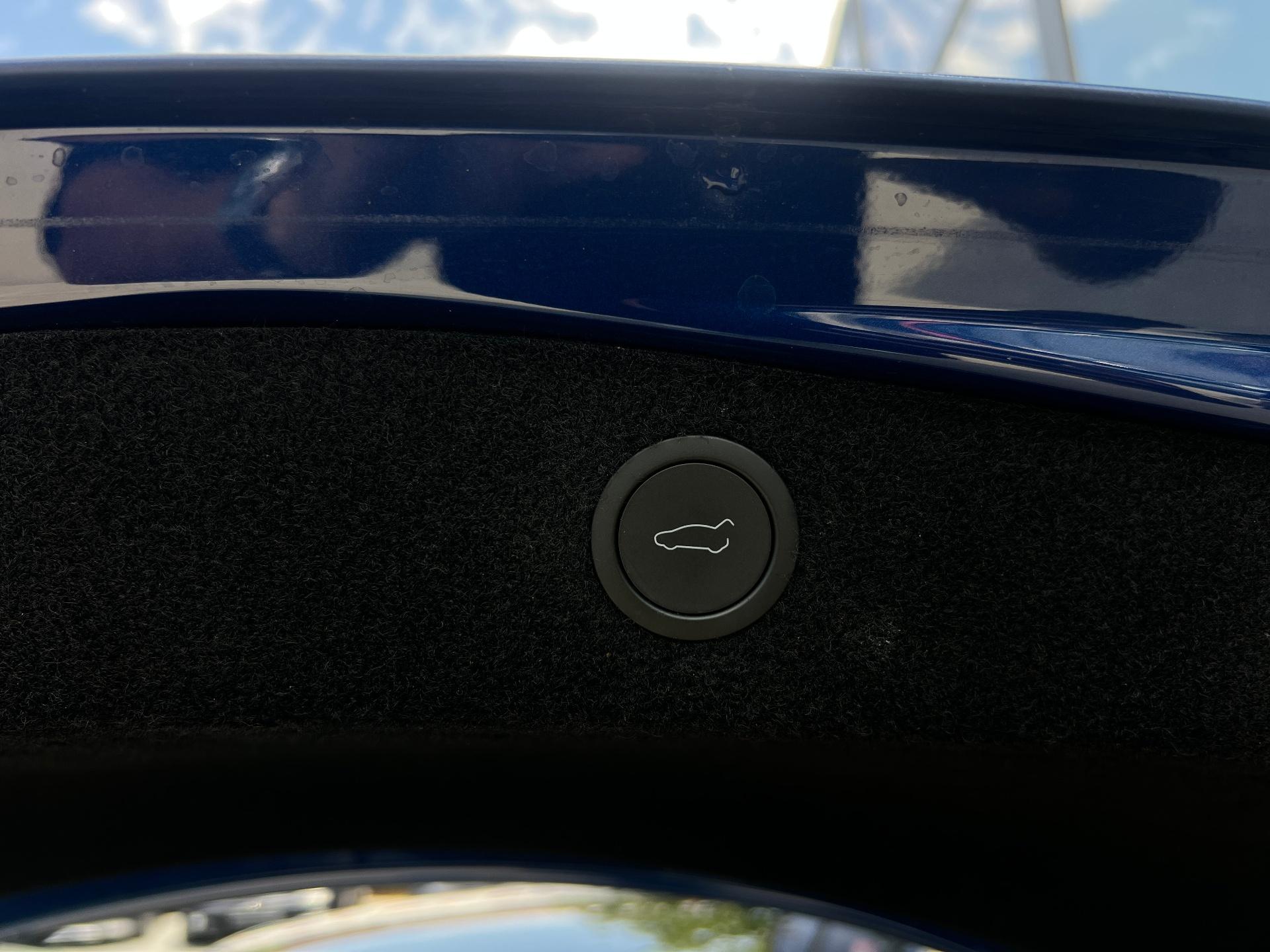 Tesla-Model 3