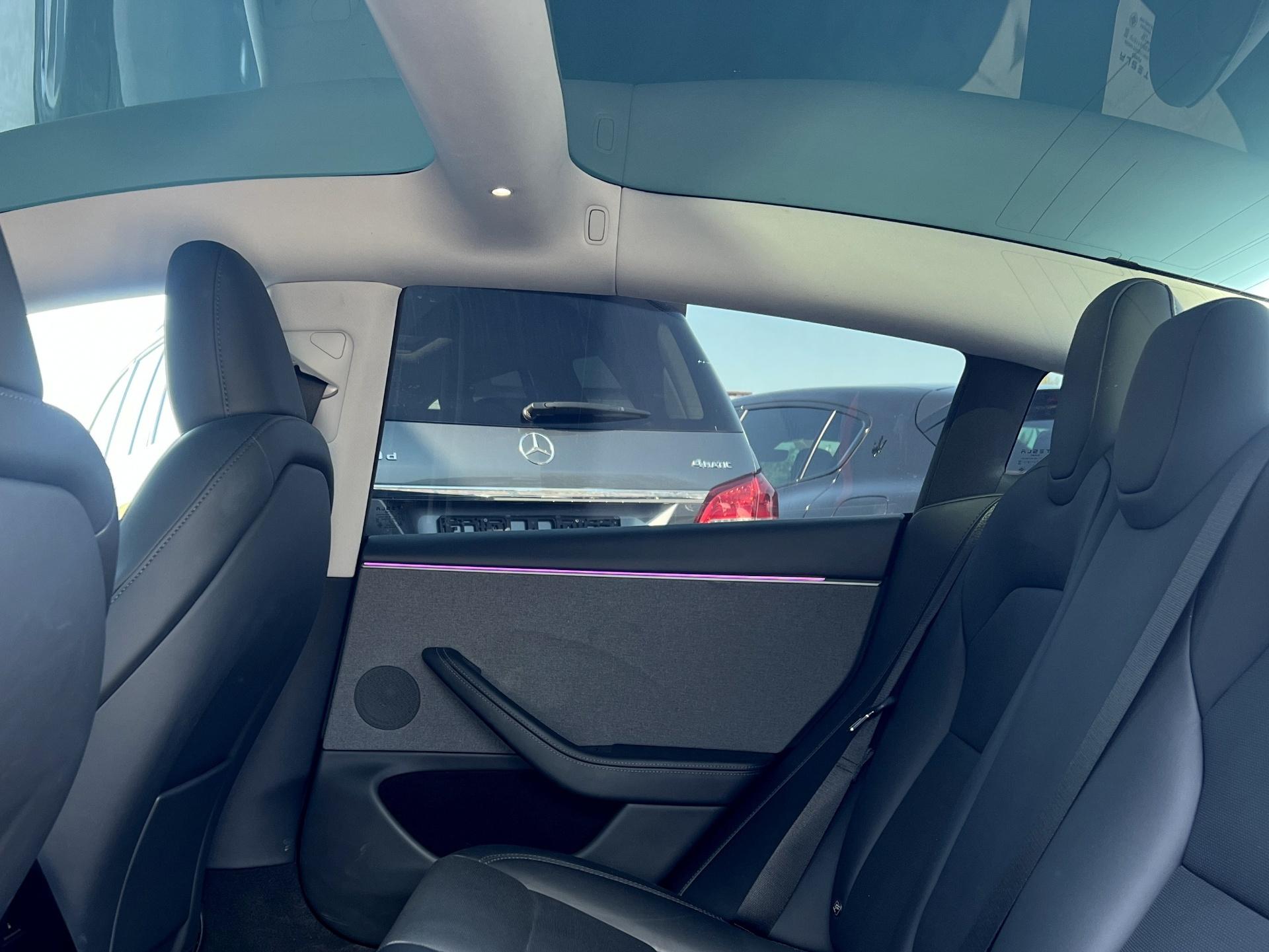 Tesla-Model 3