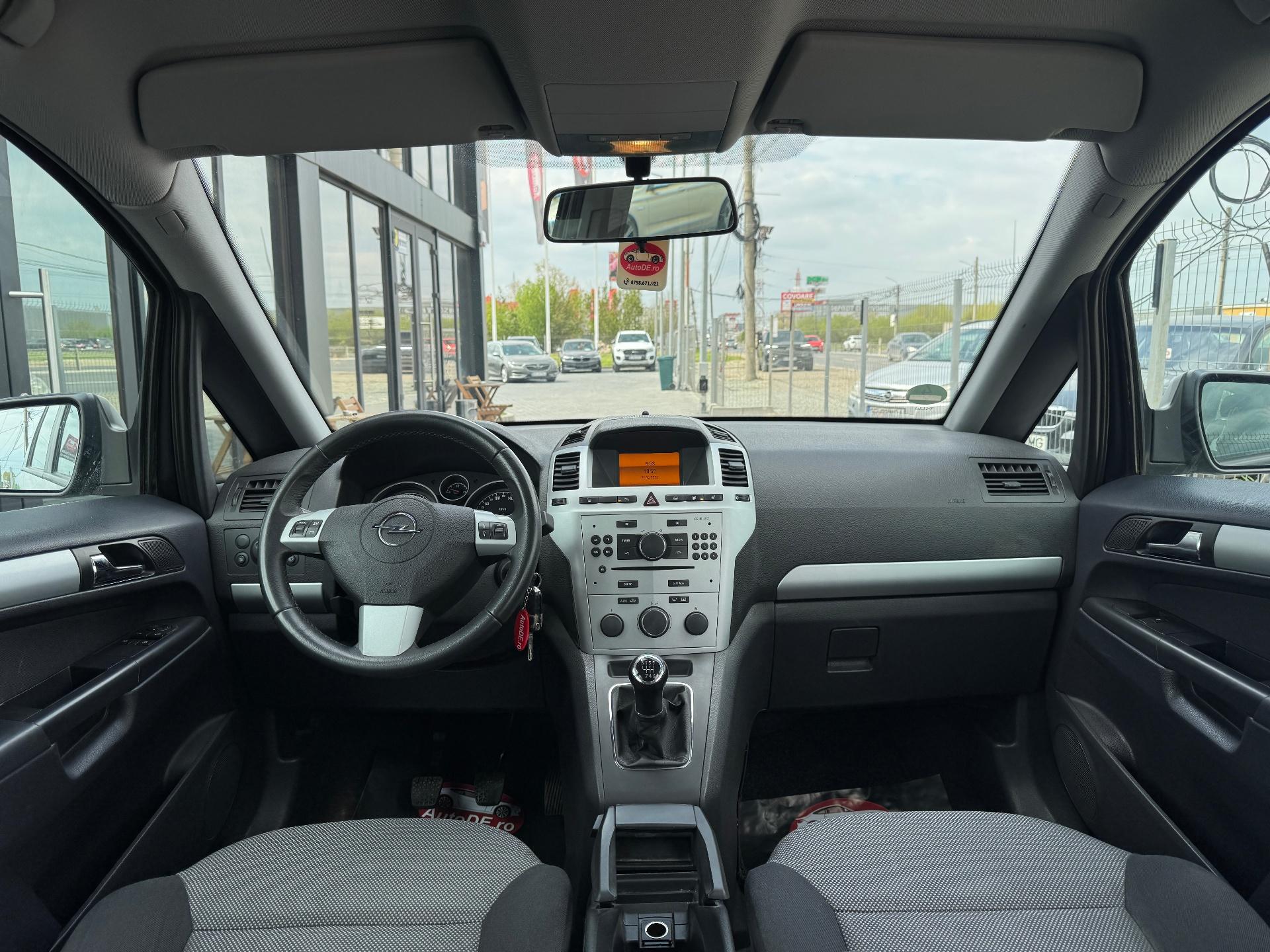Opel-Zafira