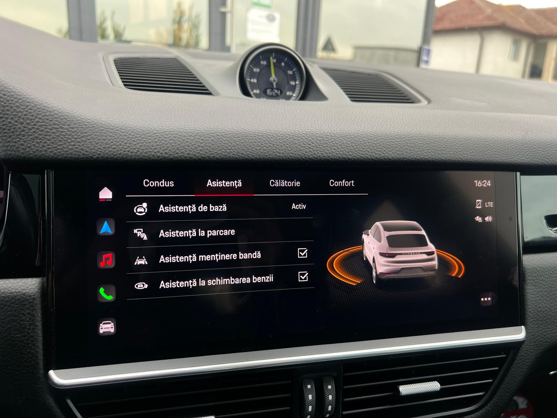 Porsche-Cayenne
