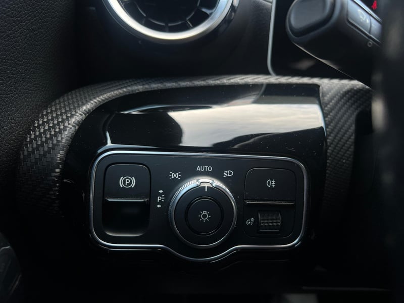 Car Thumb