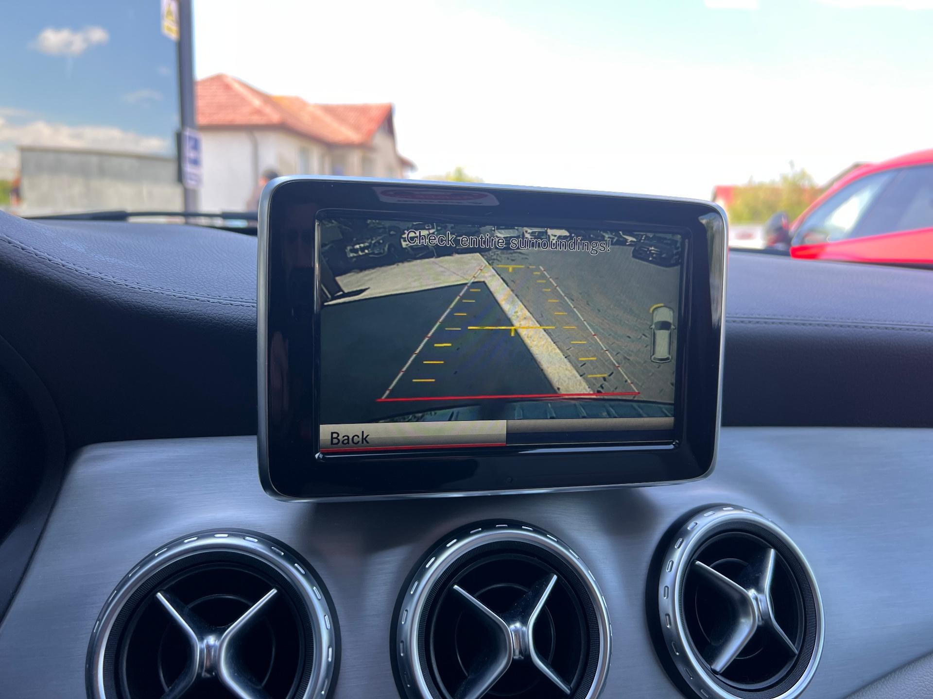 Mercedes-Benz-GLA