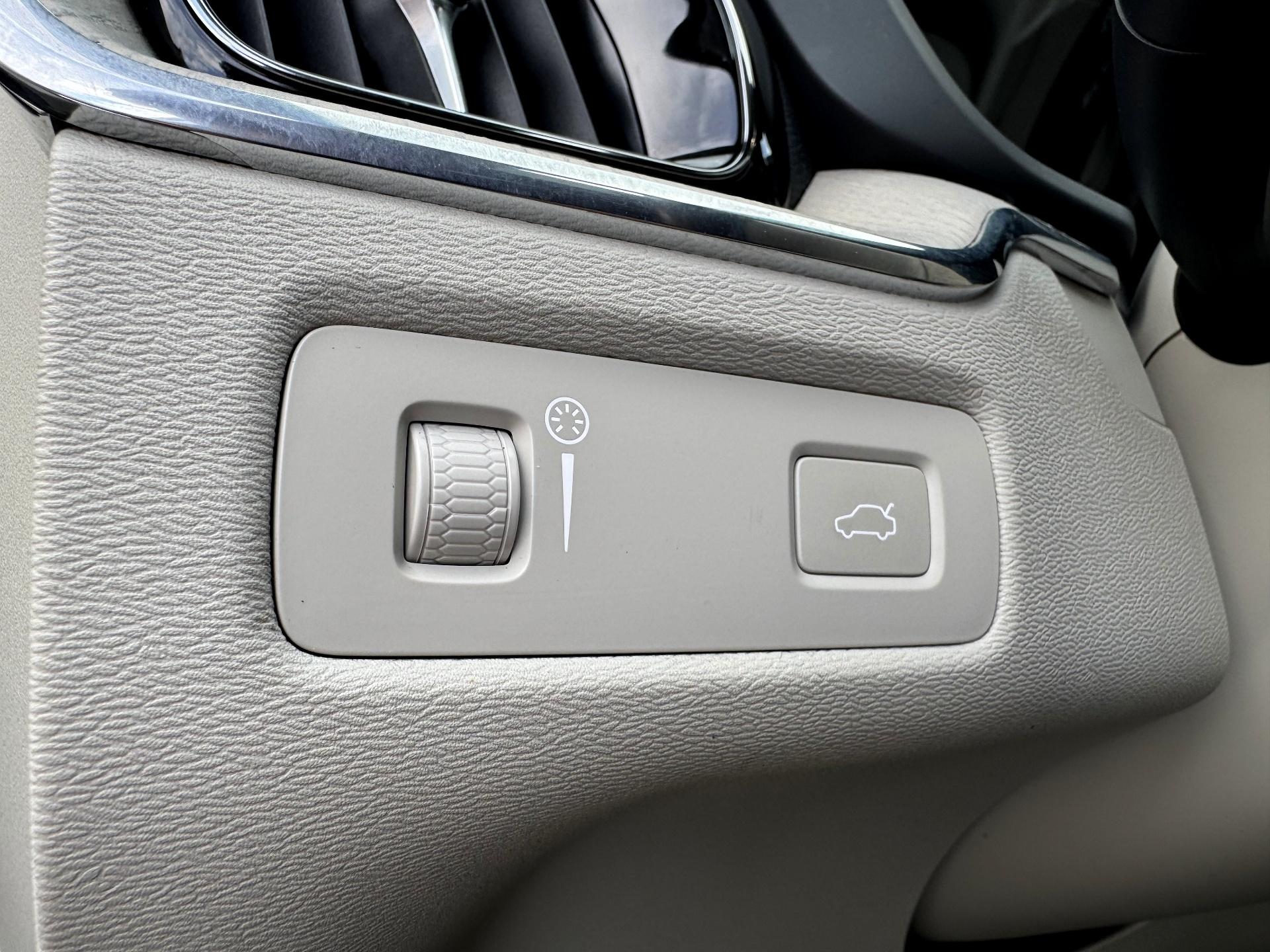 Volvo-XC 60