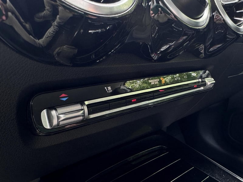 Car Thumb