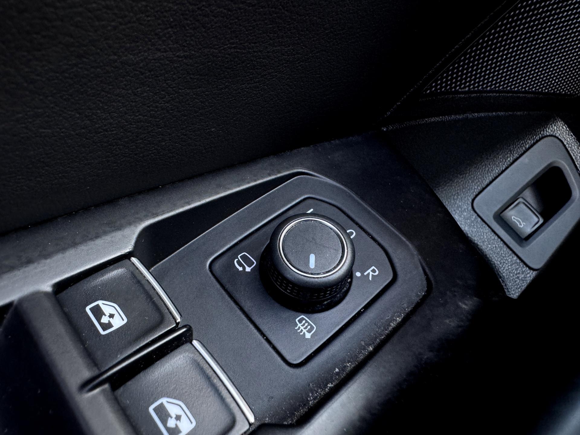 Volkswagen-Passat Alltrack