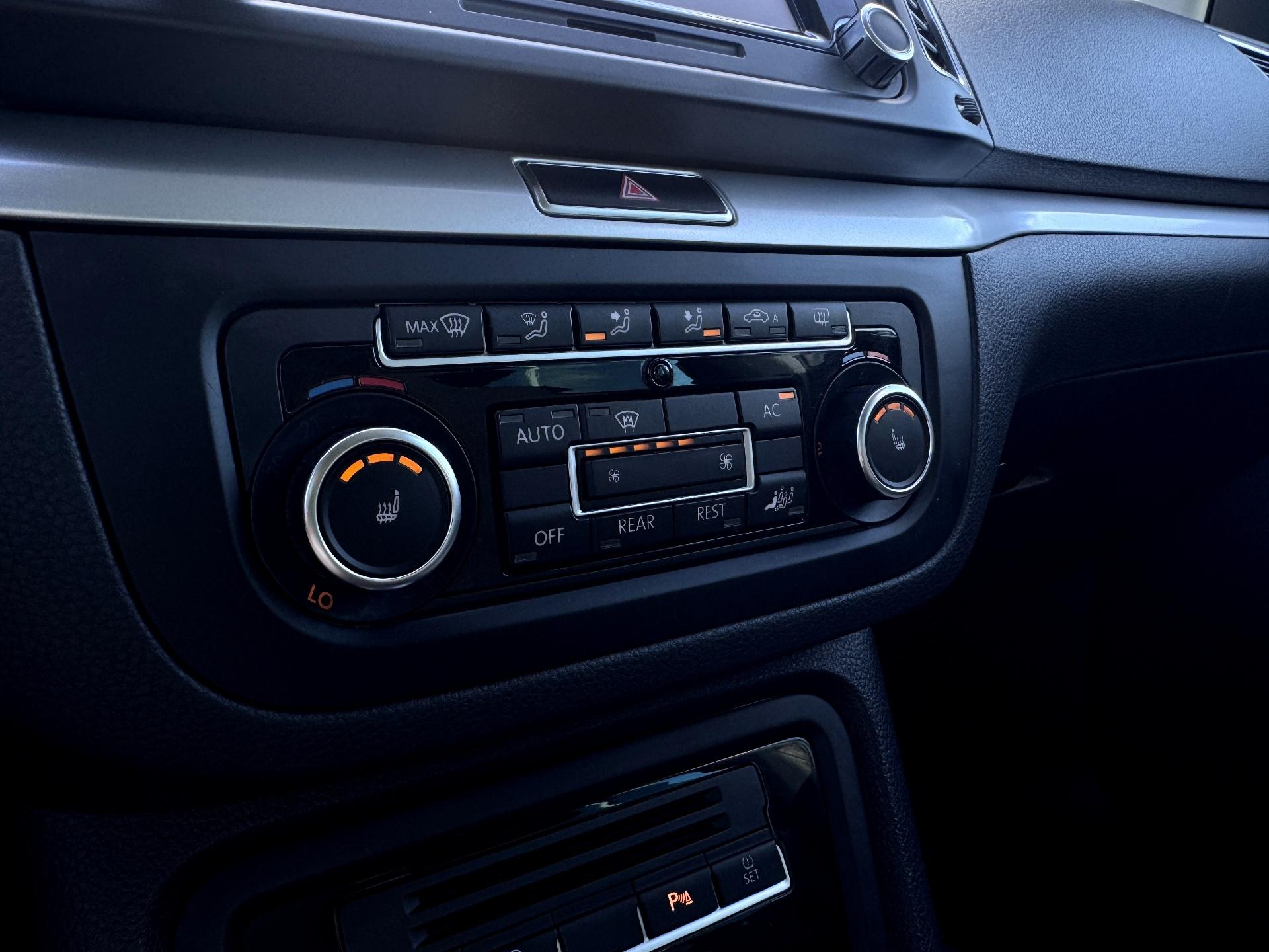 Volkswagen-Sharan