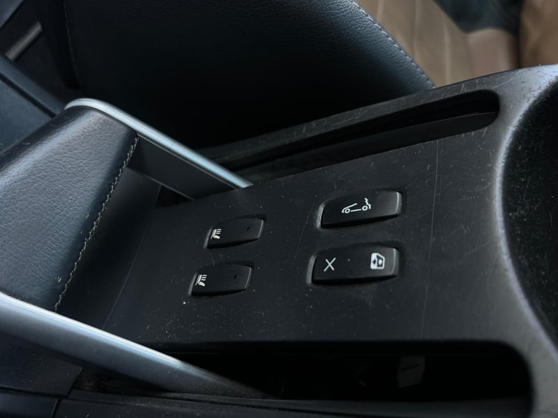 Car Thumb