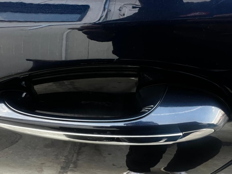 Car Thumb