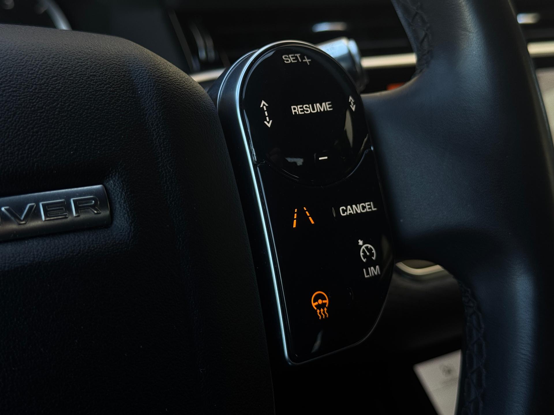 Land Rover-Range Rover Evoque