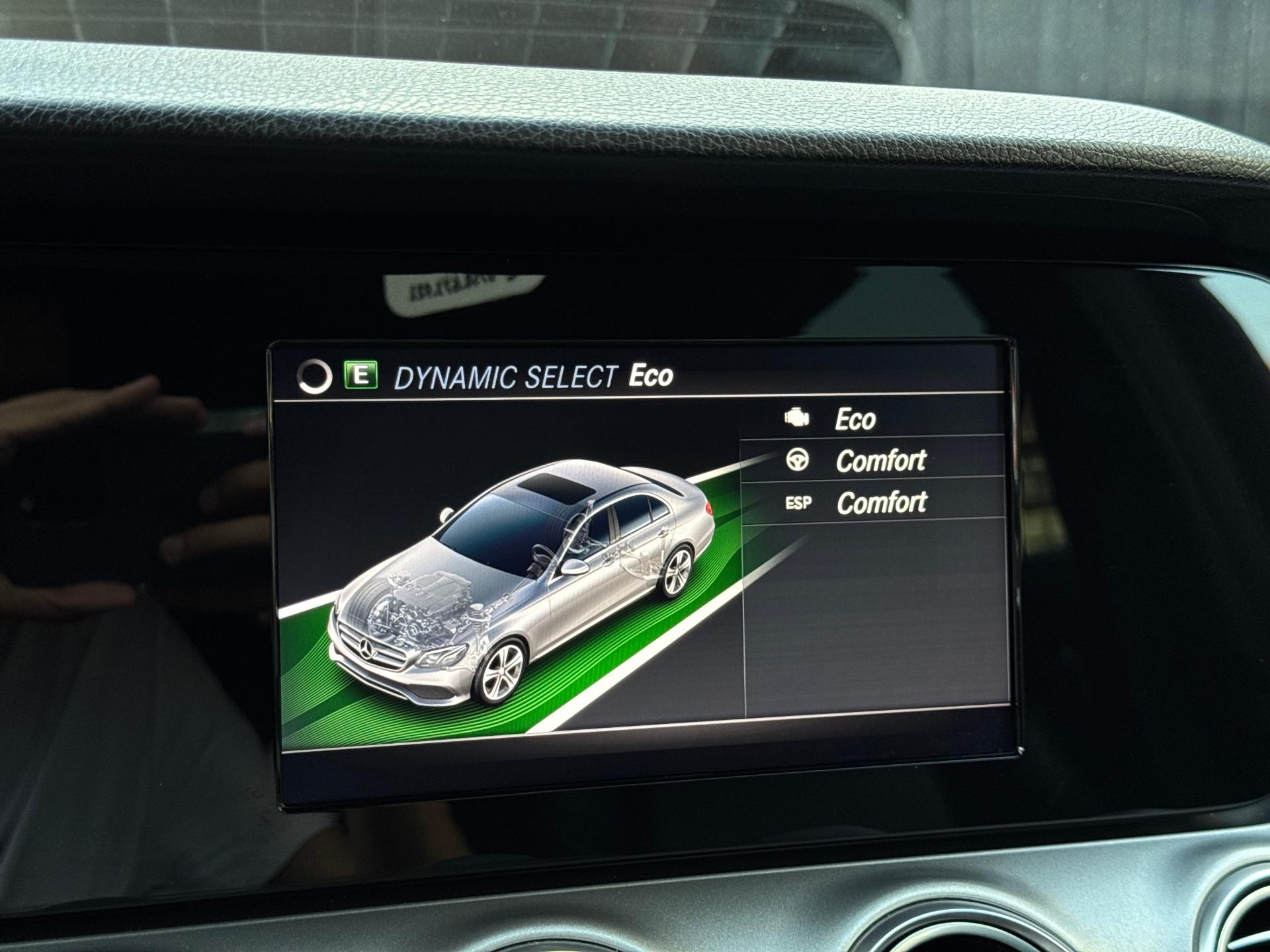 Mercedes-Benz-E