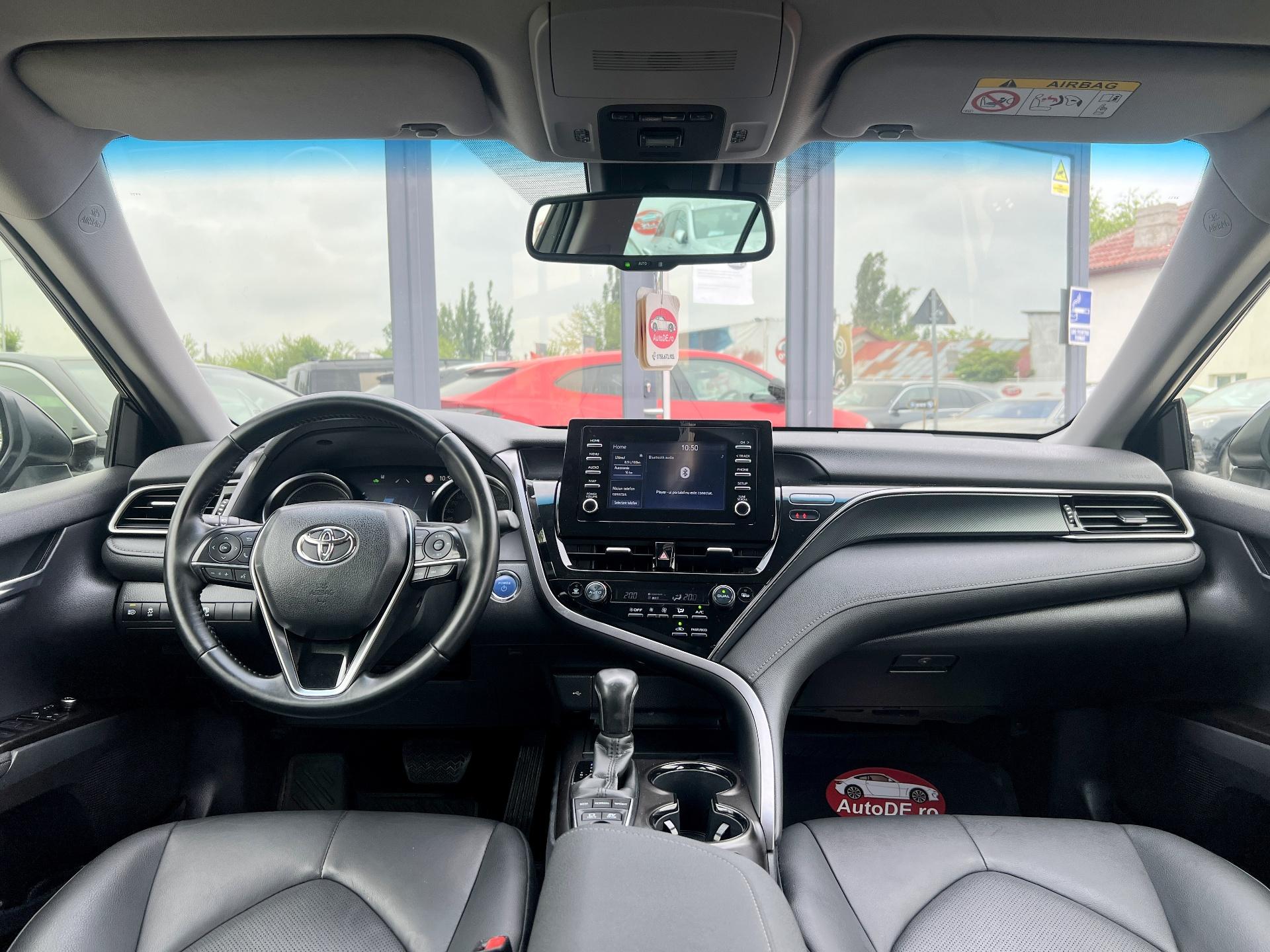 Toyota-Camry