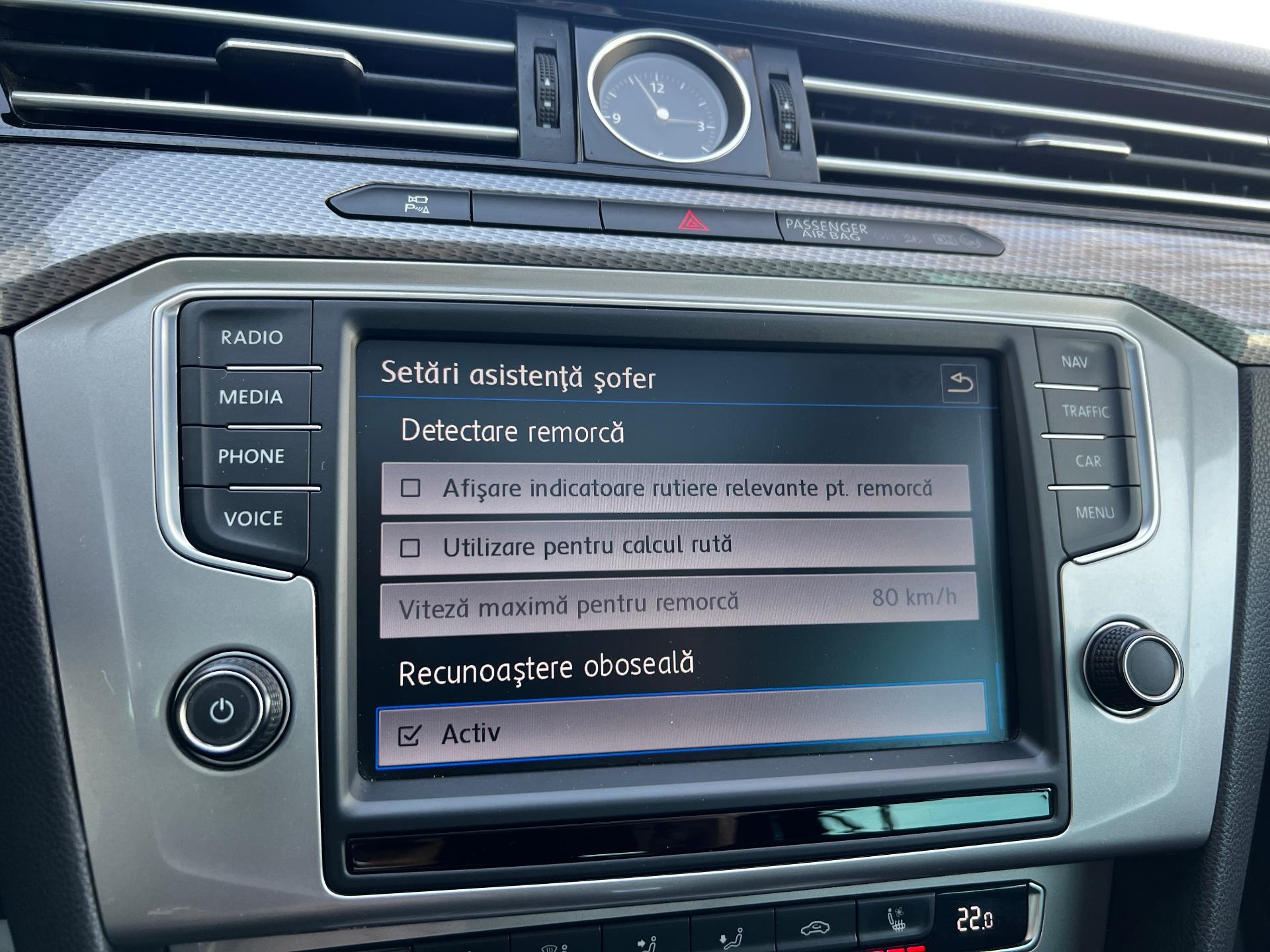 Volkswagen-Passat Alltrack