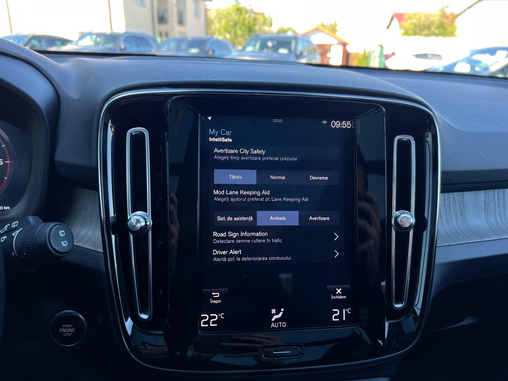 Volvo-XC 40