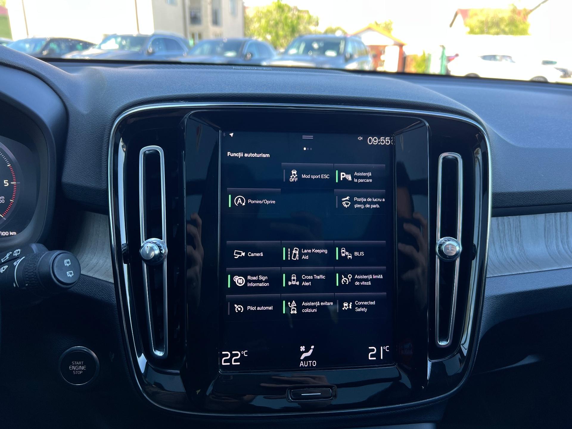 Volvo-XC 40