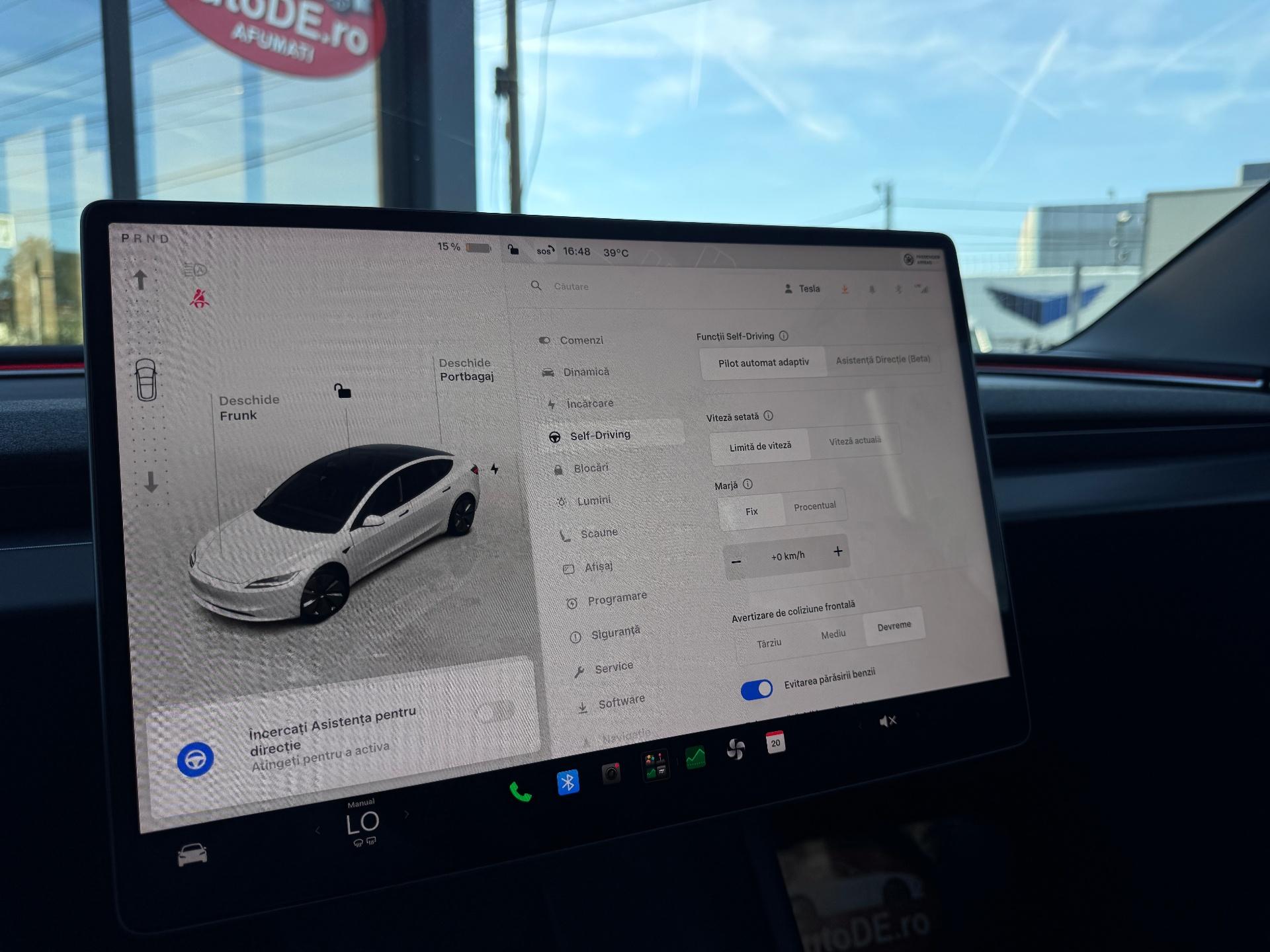 Tesla-Model 3