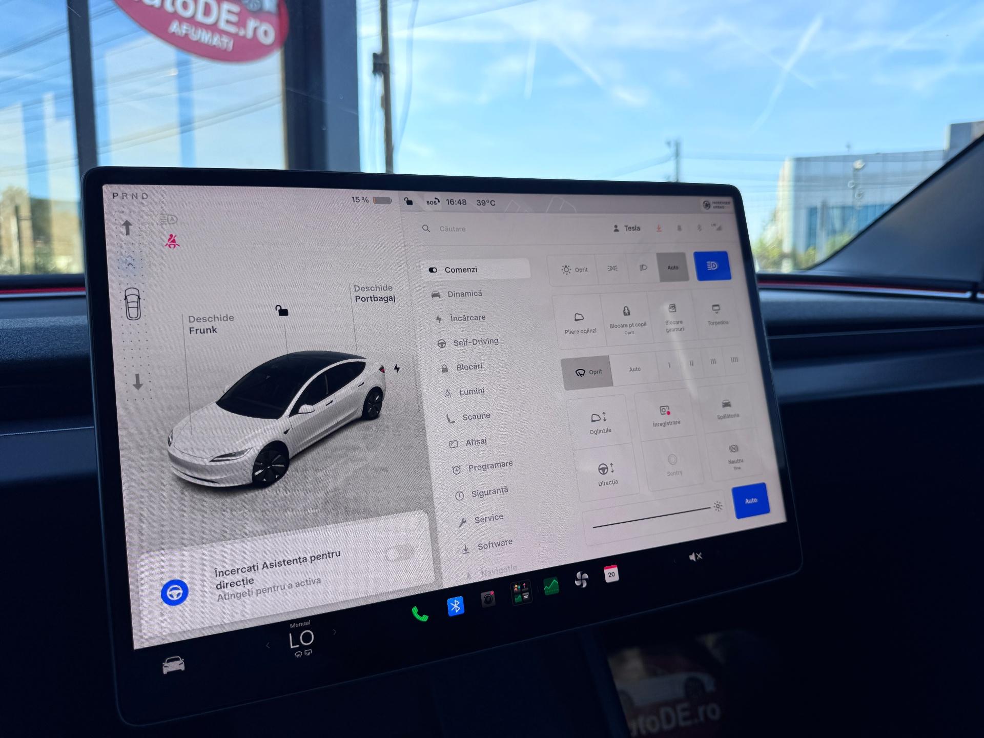 Tesla-Model 3