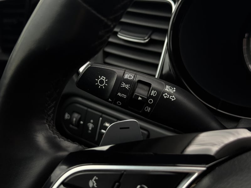 Car Thumb