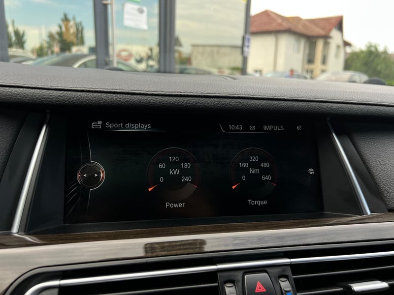Car Thumb