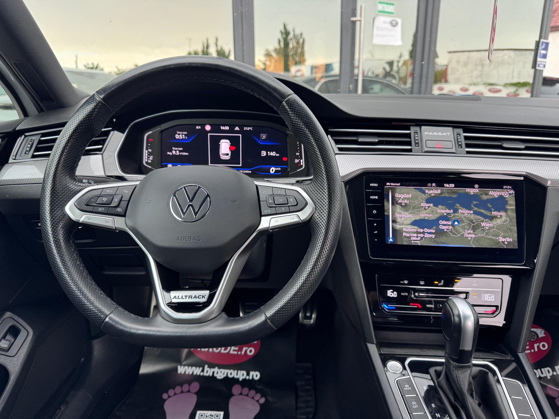 Volkswagen-Passat Alltrack