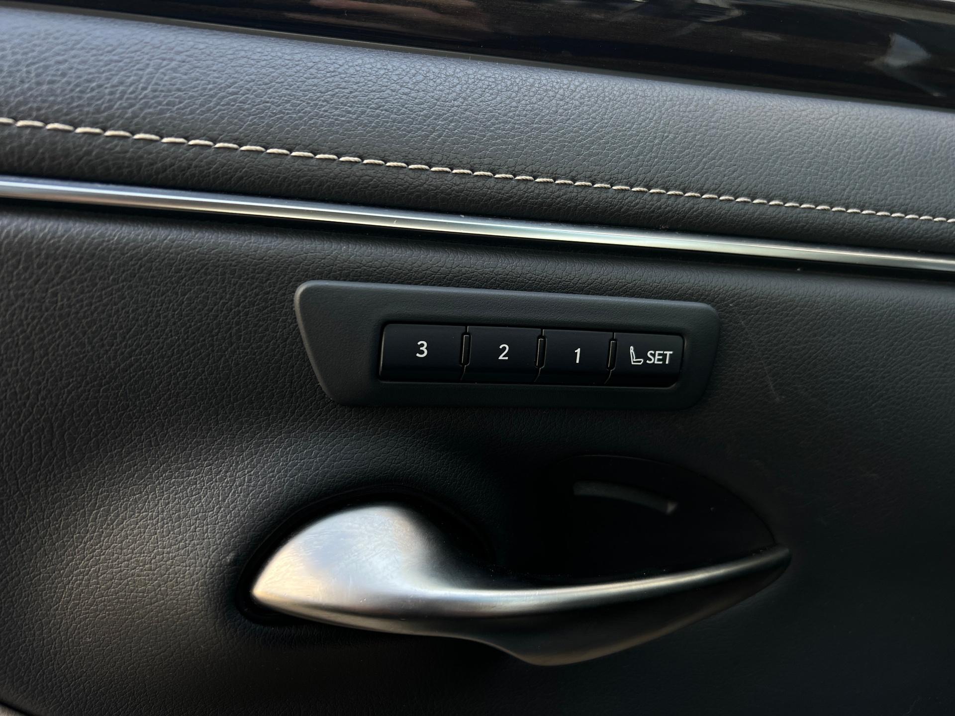 Lexus-ES