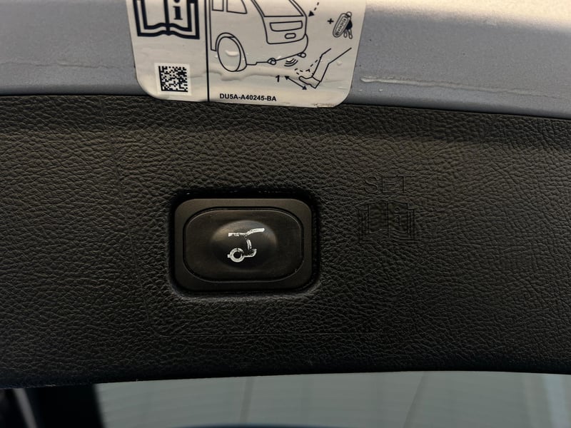 Car Thumb
