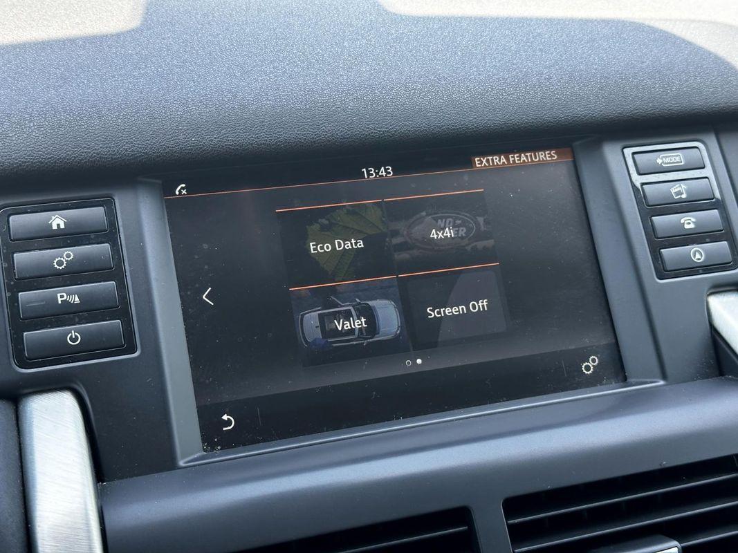 Land Rover-Discovery Sport